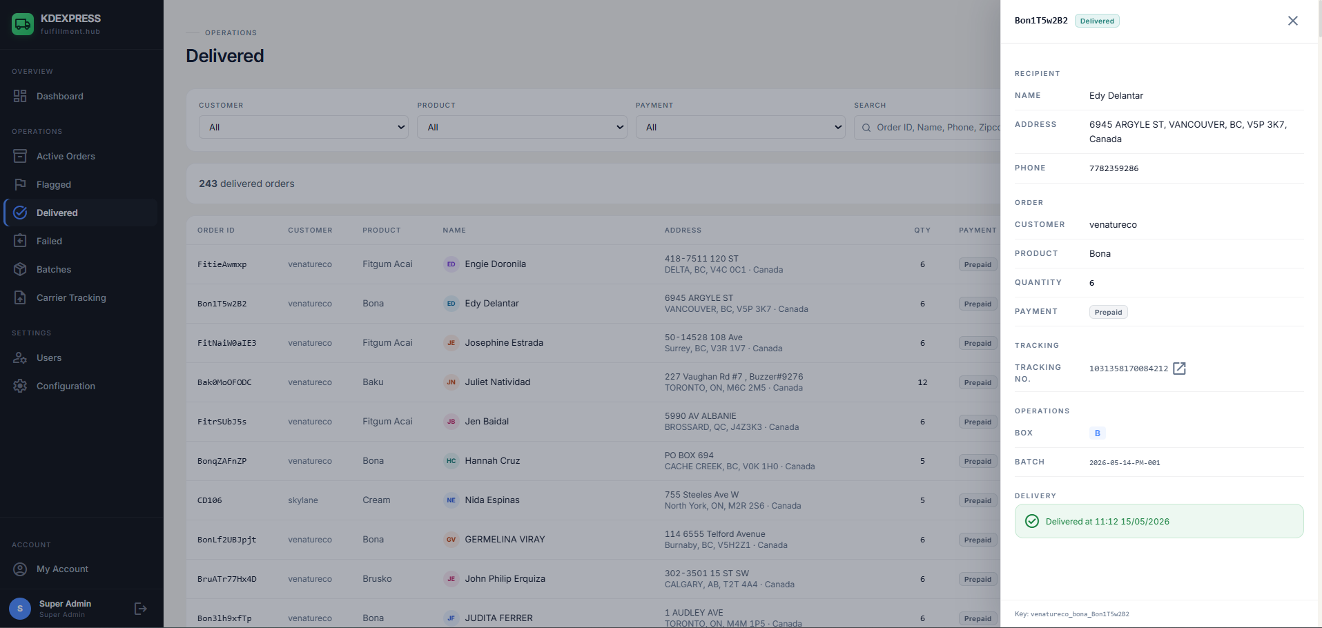 Order detail panel showing recipient, parcel, tracking and delivery confirmation